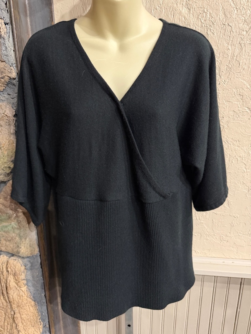 AGB Black V-Neck Short Sleeve Sweater